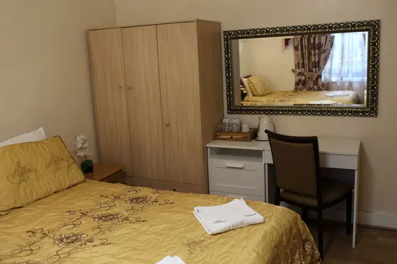 Barry House bedroom - photo 41